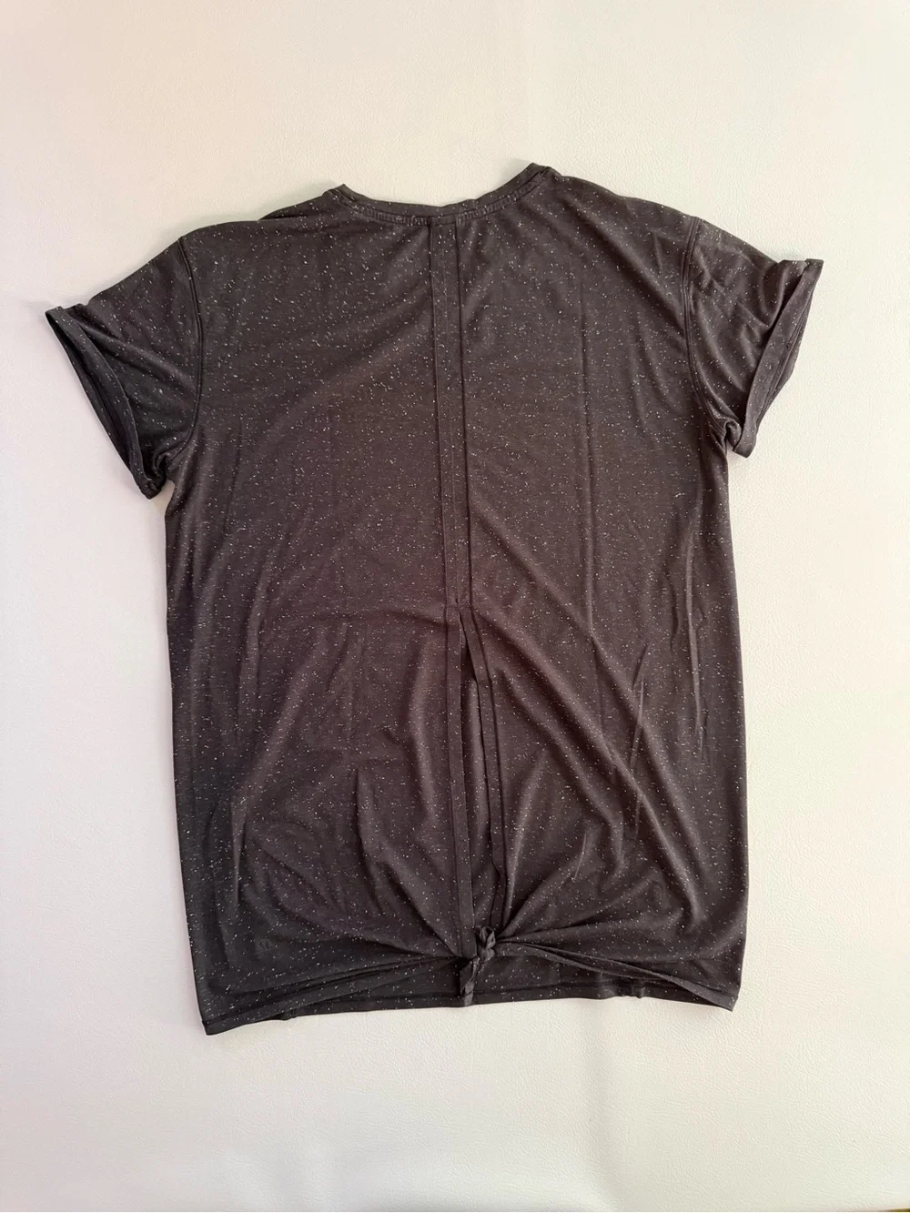 Lululemon Part Ways Tee Black Speckles and Open Back - Maybe size 8 No Tag W3BWJ